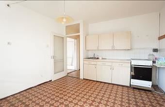 Eladó Debreceni panel lakás hirdetés (77367373)