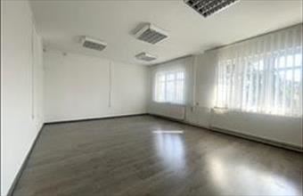 Kiadó Győri iroda irodaházban hirdetés (44575446)