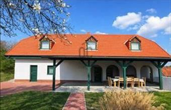 Eladó Cserszegtomaji családi ház hirdetés (95726325)