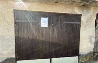 Eladó Tatabányai egyedi garázs hirdetés (33736482)