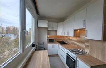 Eladó Győri panel lakás hirdetés (35398331)