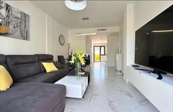 Eladó Spanyolországi tégla lakás hirdetés (67484561)