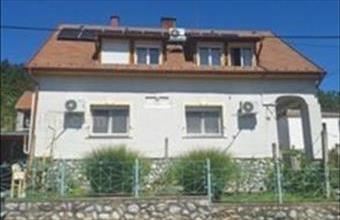 Eladó Miskolci családi ház hirdetés (27247463)