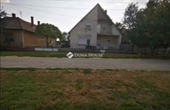 Eladó Lovasberényi családi ház hirdetés (88773371)