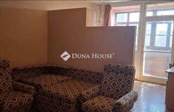 Eladó Pécsi panel lakás hirdetés (93747355)