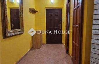 Eladó Kiskunfélegyházai panel lakás hirdetés (23935857)