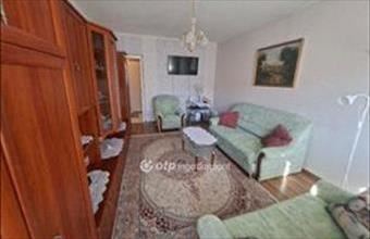 Eladó Szentesi sorház hirdetés (95664478)