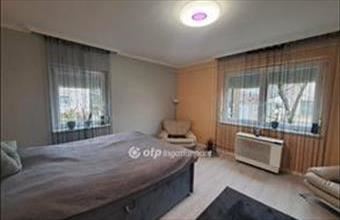 Eladó Makói családi ház hirdetés (97394424)