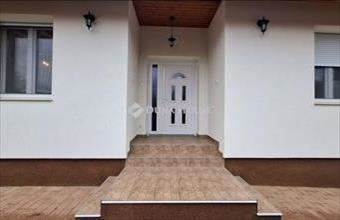 Eladó Szadai családi ház hirdetés (33493489)