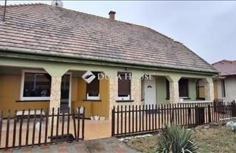 Eladó Dunaharaszti családi ház hirdetés (47739736)