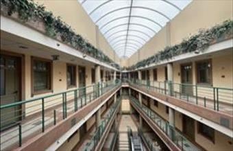 Kiadó Székesfehérvári iroda irodaházban hirdetés (67385234)