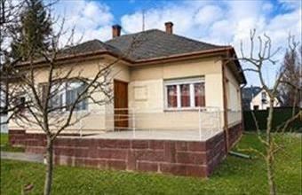 Eladó Siófoki családi ház hirdetés (87745939)