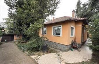 Eladó Szentendrei családi ház hirdetés (68573235)