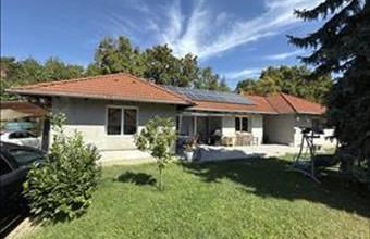 Eladó Szentendrei családi ház hirdetés (24212459)