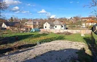 Eladó Kisapostagi lakóövezeti telek hirdetés (34434991)