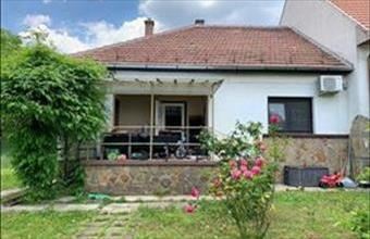 Eladó Budapest XVI. kerületi családi ház hirdetés (84442347)