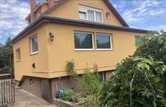 Eladó Pilisvörösvári családi ház hirdetés (43893994)