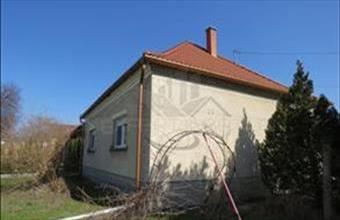 Eladó Győri családi ház hirdetés (45894343)
