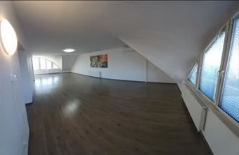 Eladó Debreceni egyéb üzlethelyiség hirdetés (42116953)