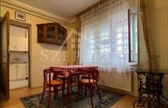 Eladó Pécsi családi ház hirdetés (85114442)