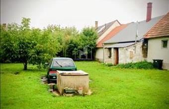 Eladó Mencshelyi családi ház hirdetés (15234644)