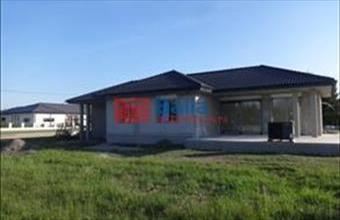 Eladó Tiszakécskei családi ház hirdetés (26497619)