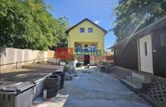 Eladó Szigetszentmiklósi családi ház hirdetés (54676348)