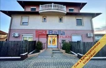 Eladó Vecsési tégla lakás hirdetés (28423155)