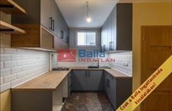 Eladó Váci panel lakás hirdetés (99353458)