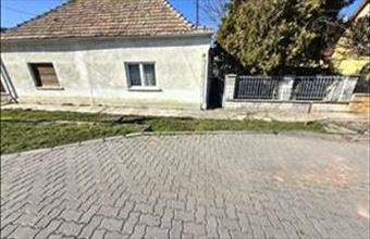 Eladó Tarjáni családi ház hirdetés (29491754)