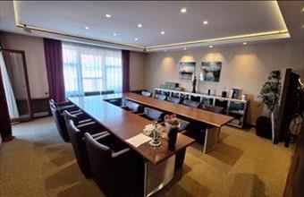 Eladó Gödöllői egyéb iroda hirdetés (34146257)