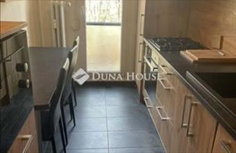 Eladó Pécsi panel lakás hirdetés (56378295)