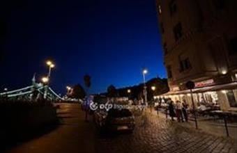 Eladó Budapest V. kerületi tégla lakás hirdetés (38334583)