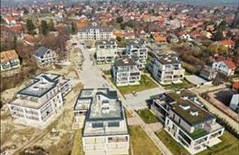 Eladó Balatonkenesei tégla lakás hirdetés (93364943)