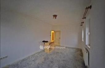 Eladó Egeri tégla lakás hirdetés (54923478)