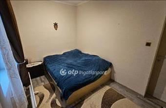 Eladó Egercsehi sorház hirdetés (63178596)