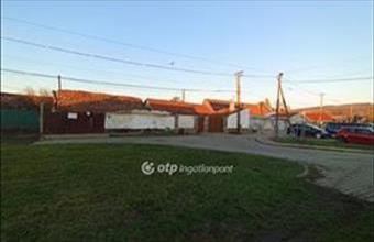 Eladó Gyöngyösi családi ház hirdetés (33247275)