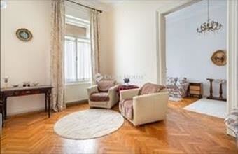 Eladó Budapest V. kerületi tégla lakás hirdetés (29937374)