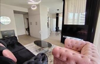 Eladó Szegedi csúsztatott zsalus lakás hirdetés (84315533)