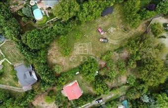 Eladó Szentendrei lakóövezeti telek hirdetés (52755724)