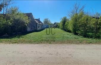 Eladó Mencshelyi lakóövezeti telek hirdetés (27442159)