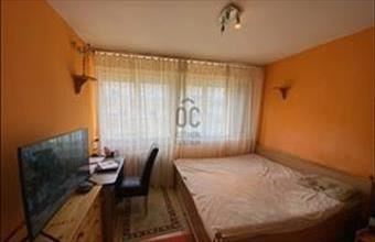 Eladó Berettyóújfalui csúsztatott zsalus lakás hirdetés (31972779)