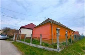 Eladó Győri családi ház hirdetés (62378185)