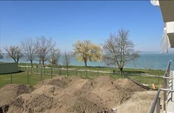 Eladó Siófoki tégla lakás hirdetés (44523356)