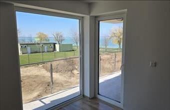 Eladó Siófoki tégla lakás hirdetés (93498984)