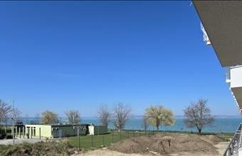 Eladó Siófoki tégla lakás hirdetés (94972436)