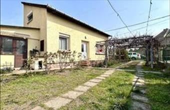 Eladó Budapest XX. kerületi családi ház hirdetés (42334213)