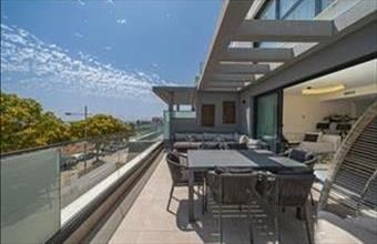 Eladó Spanyolországi tégla lakás hirdetés (93694471)