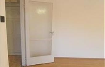 Kiadó Székesfehérvári panel lakás hirdetés (35233448)