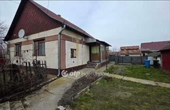 Eladó Földesi családi ház hirdetés (17674361)